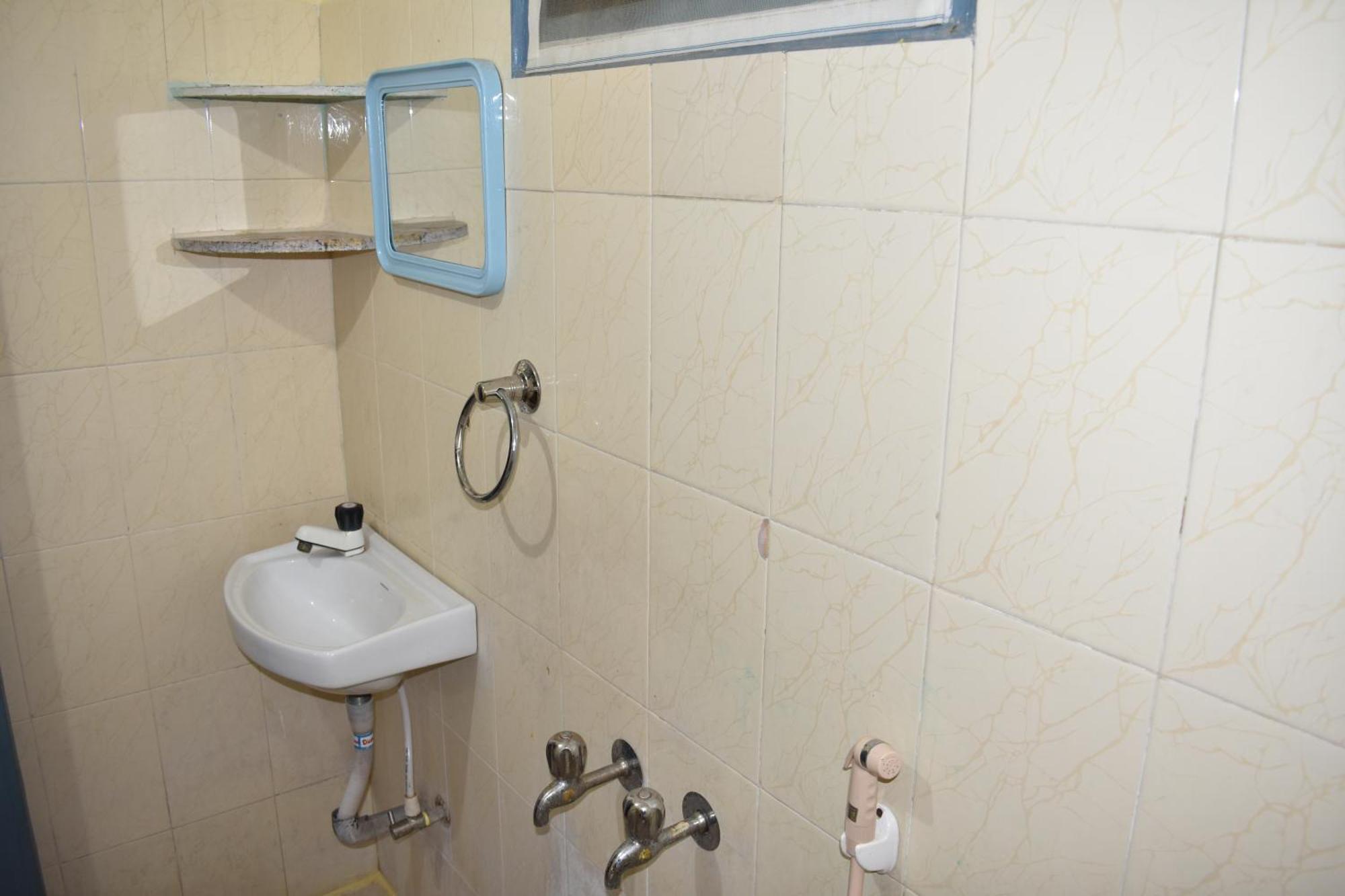 Sannidhi Service Apartments Τιρουπάτι Εξωτερικό φωτογραφία